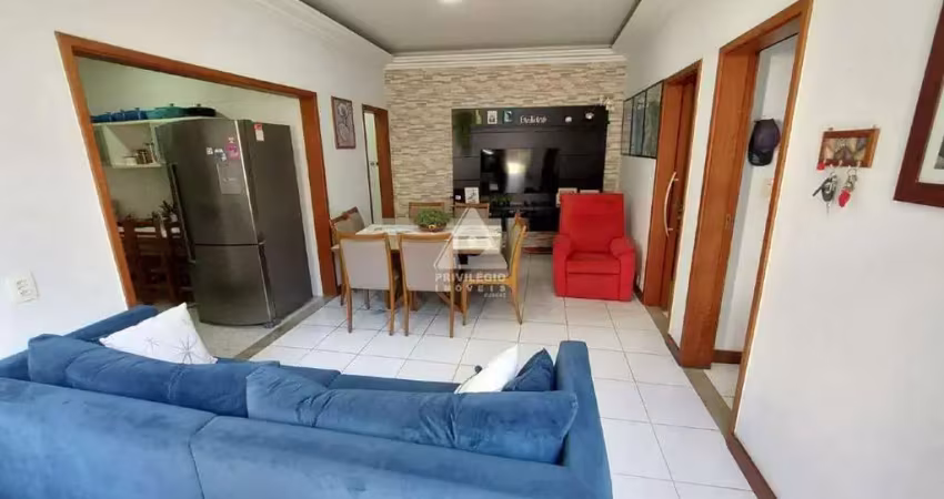 Apartamento tipo casa à venda, 2 quartos, 1 suíte, são cristóvão-rj.