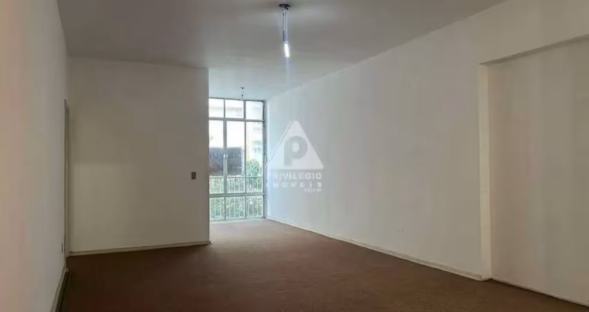 Apartamento 3 quartos com dependência completa e vaga na tijuca