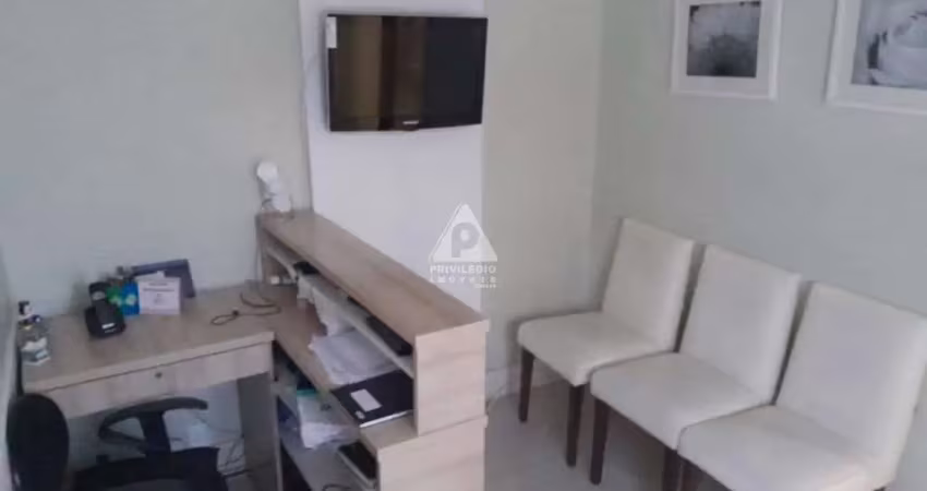 Vende-se maravilhosa sala comercial no coração do méier