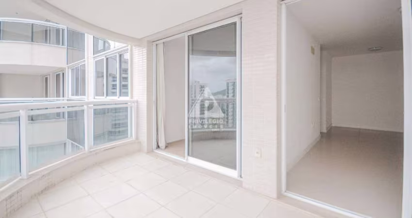 Apartamento 2 quartos com suíte, varanda e vaga, mais uma incrível área de lazer no Ilha Pura