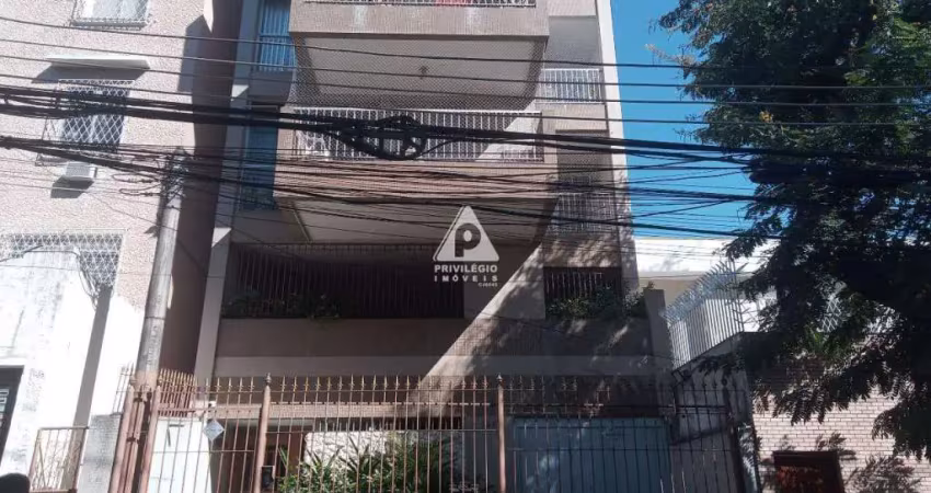 Apartamento 2 quartos 1 suíte com closet sala ampla varanda grajaú
