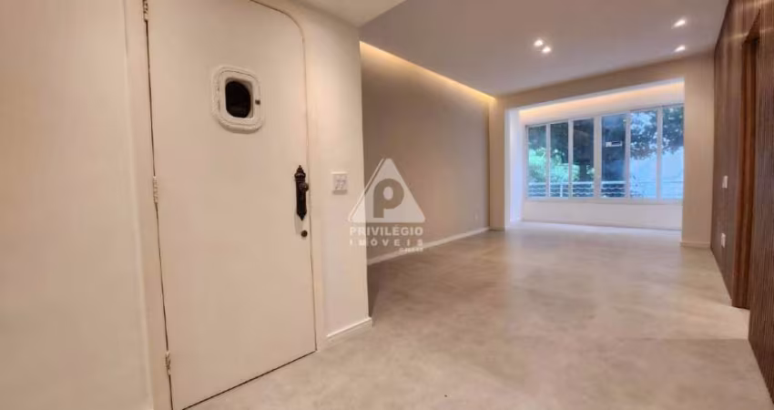 Apartamento com 3 quartos e 155 m² - Copacabana