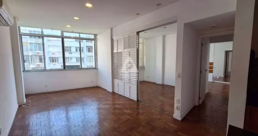 Apartamento com 2 quartos e vaga no Flamengo, Rio de Janeiro, RJ