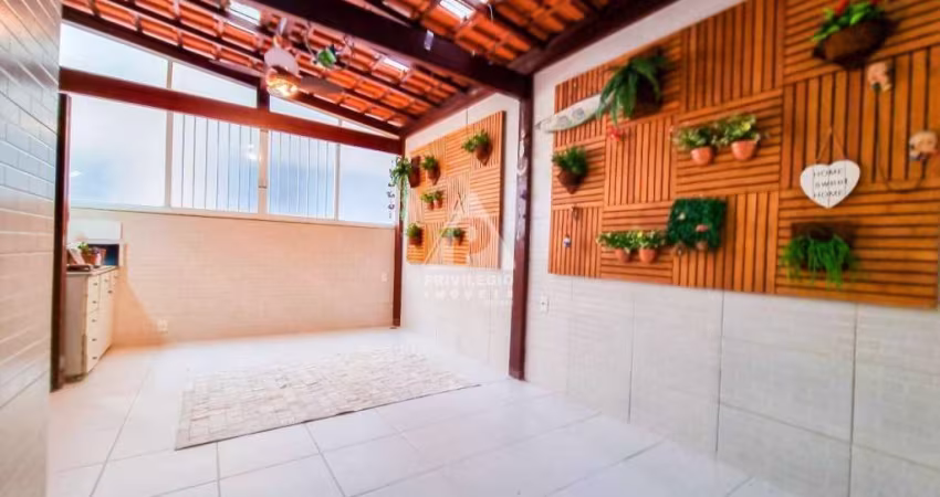 Excelente Apartamento Reformado com Área Externa, 1 Vaga a Venda no Leblon