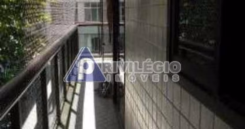 Apartamento à venda, 3 quartos, 1 suíte, 2 vagas, Copacabana - RIO DE JANEIRO/RJ