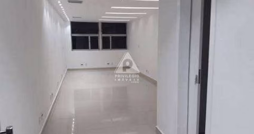 Conjunto Comercial / Sala para venda