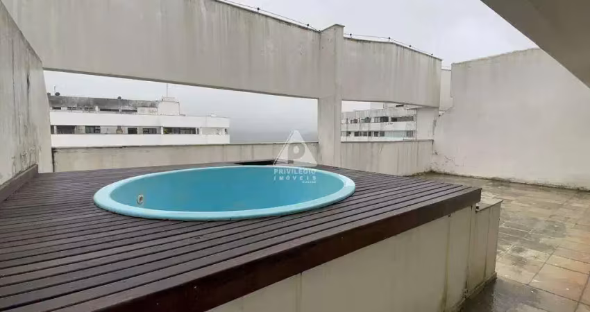 Cobertura duplex no barra bali: balsa e ônibus para a praia!