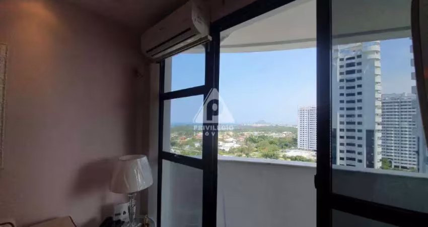 Apartamento à venda, 2 quartos, 1 suíte, 2 vagas, barra da tijuca - rio de janeiro/rj