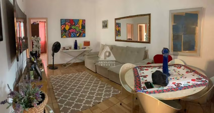 Excelente Casa Linear em Vila