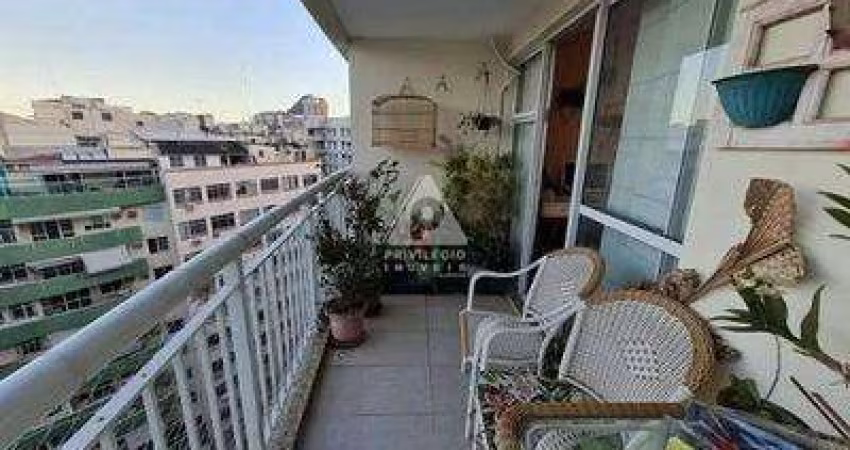 Apartamento à venda, 2 quartos, 1 suíte, 1 vaga, Infraestrutura, Catete - RIO DE JANEIRO/RJ