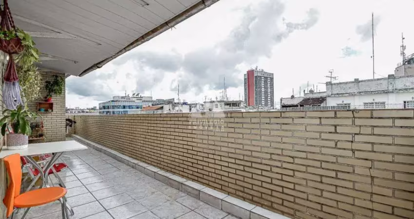 Cobertura no flamengo de 89m² com dois quartos, sala e cozinha integradas. vista livre e sol da manhã