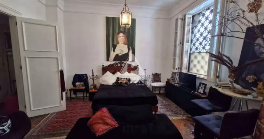 Apartamento à venda, 2 quartos com dependencia e area de serviço , flamengo - rio de janeiro/rj