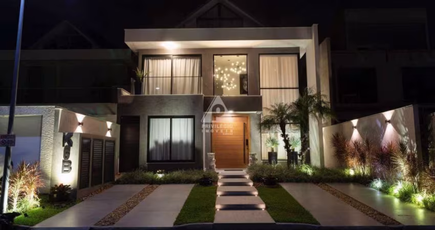 Casa triplex condominio Art Life 4 quartos 4 suites 4 vagas Vargem Grande