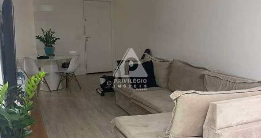 Apartamento à venda, 3 quartos, 1 suíte, 2 vagas, Botafogo - RIO DE JANEIRO/RJ