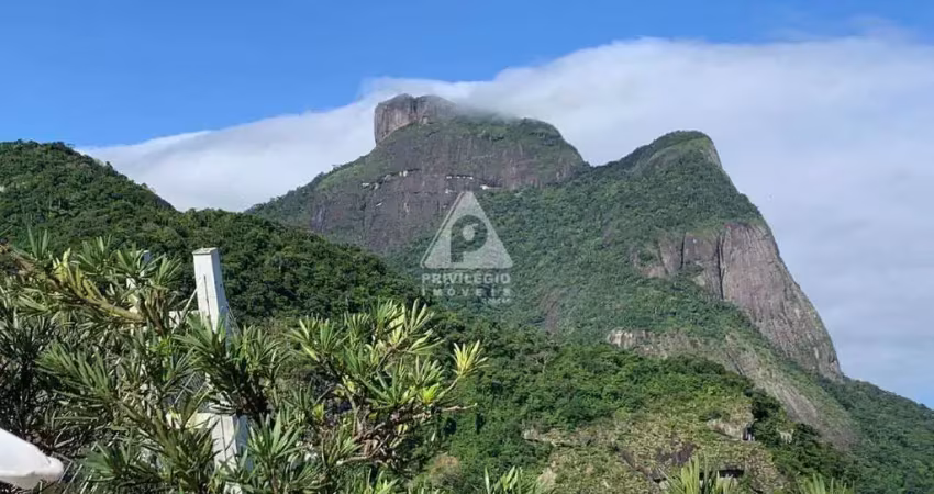 Cobertura 4 quartos 5 banheiros à venda 700m2 por r$ 3.890.000