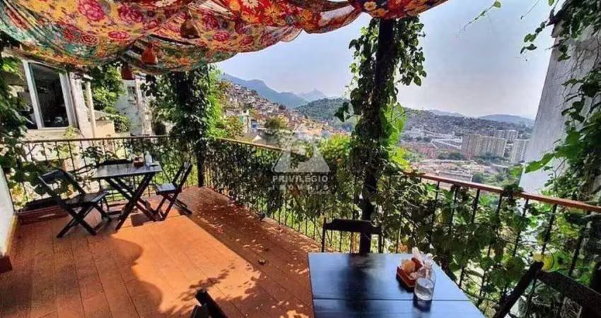 Restaurante e casa de 4 quartos à venda em santa teresa, rio de janeiro