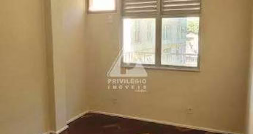 APARTAMENTO COM 2 QUARTOS, 1 VAGA DE GARAGEM EM SANTA TERESA