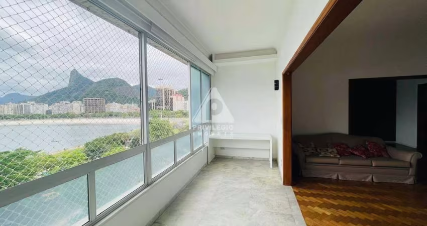 Apartamento 4 quartos com vista 1 vaga 191m2 na Rui Barbosa - Flamengo.