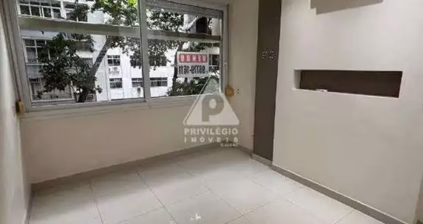 Apartamento na barão de ipanema, ponto nobre, reformado e decorado por arquiteto