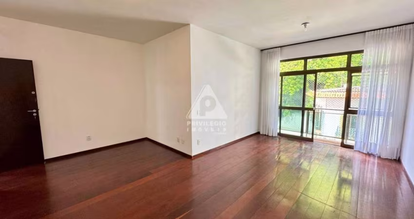 Apartamento à venda no Alto Leblon – 125m², 3 quartos, 2 vagas – Rua tranquila e arborizada