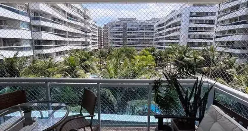 Vende-se: apartamento de 2 quartos no condomínio onda carioca