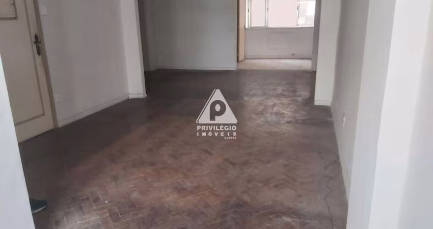 Apartamento à venda, 3 quartos, 1 suíte, 1 vaga, Copacabana - RIO DE JANEIRO/RJ