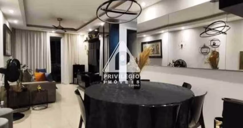 Apartamento mobiliado de 2 quartos à Venda na Barra Olímpica