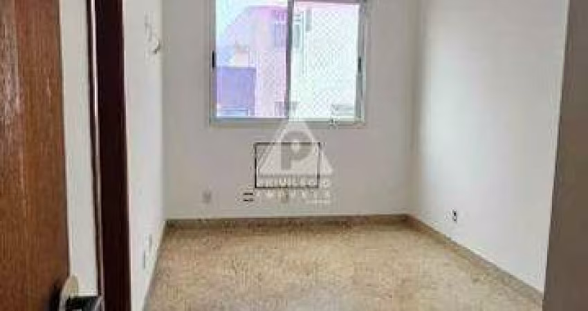 Cobertura à venda, 3 quartos, 1 suíte, 4 vagas, Recreio dos Bandeirantes - RIO DE JANEIRO/RJ