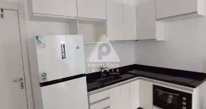 Conjugado a venda no centro, santo cristo - rio de janeiro