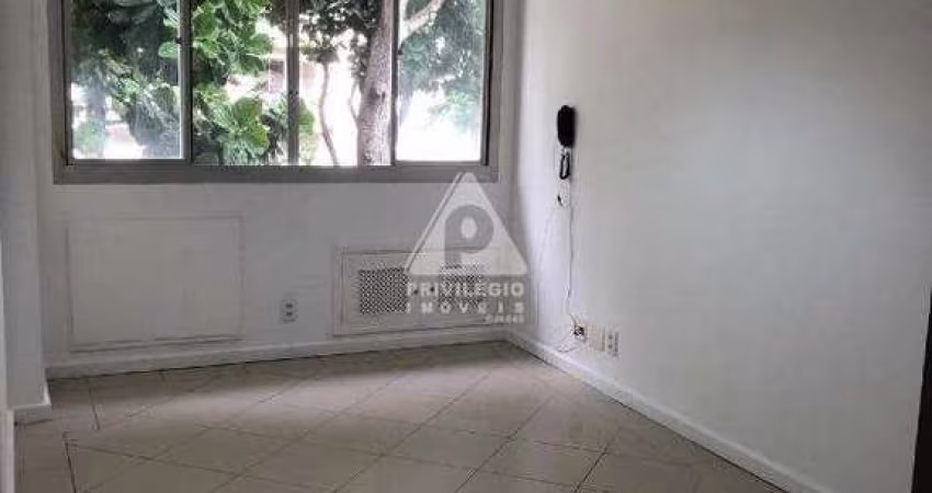 Apartamento à venda, 02 quartos, 01 vaga, Barra da Tijuca - Rio de Janeiro/RJ
