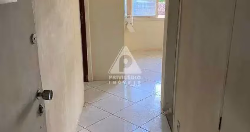 Excelente sala comercial em ipanema, portaria 24h. localização privilegiada