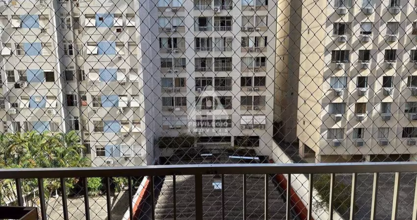 Excelente apartamento à venda, 2 quartos, sendo 1 suite e 1 vaga, Leme - RIO DE JANEIRO/RJ