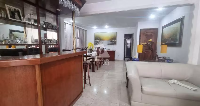 Apartamento 03 quartos, vaga - Copacabana - Rio de Janeiro-RJ