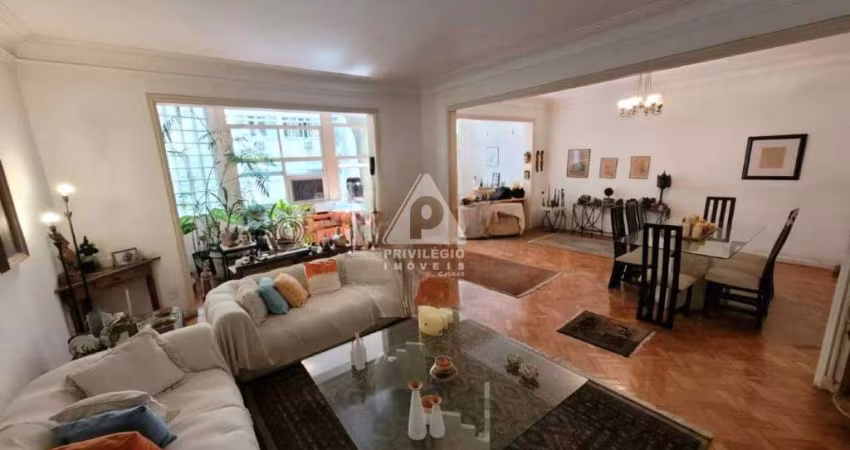 Exelente apartamento 4 Quartos com Vaga na escritura!!!