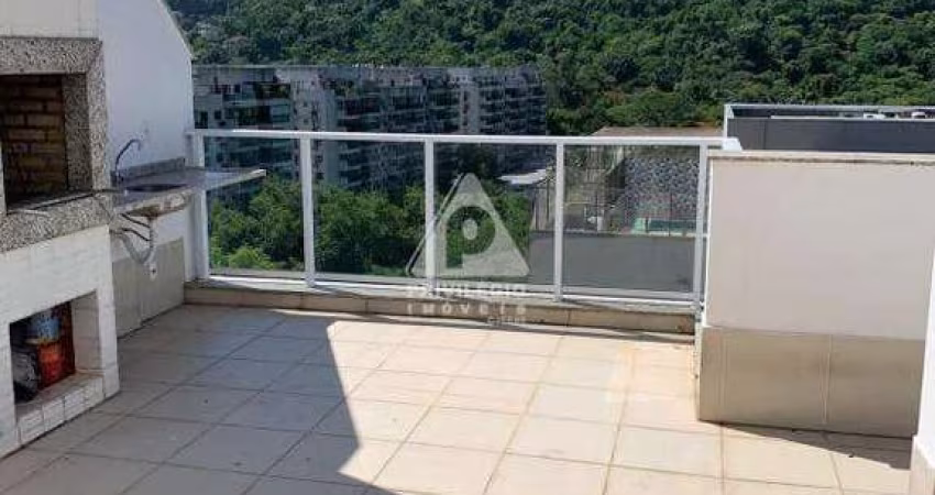 A Joia do Frames Residence – Cobertura de 3 Quartos com Vista Deslumbrante