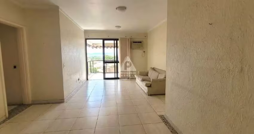 Apartamento 132m², 4 quartos, dependência completa, 2 vagas,condomínio santa mônica - barra da tijuca