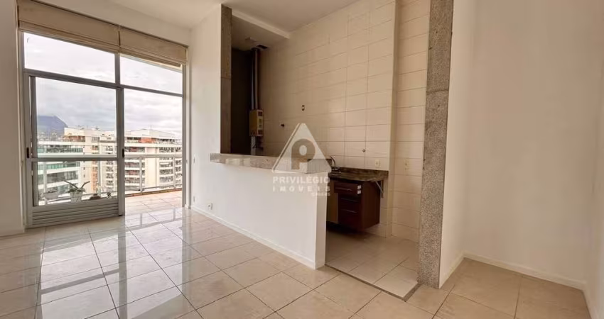 Apartamento tipo Studio - Varanda, Sala, Quarto, Lavabo, Banheiro, cozinha, área de serviço, 2 Vagas - Península- Barra da Tijuca