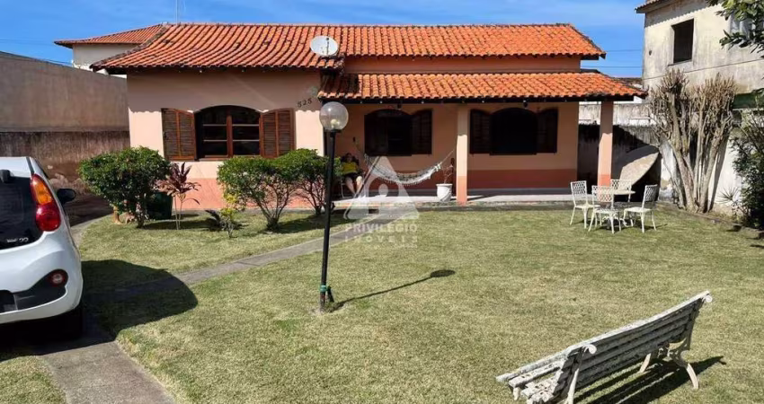 Casa Linear em Saquarema – Quintal Amplo, 5 Min da Praia e Expansível