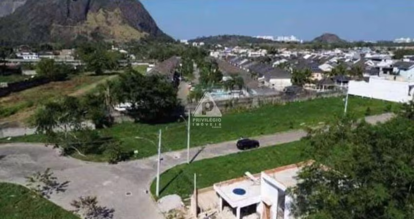 Terreno à venda, Vargem Pequena - RIO DE JANEIRO/RJ