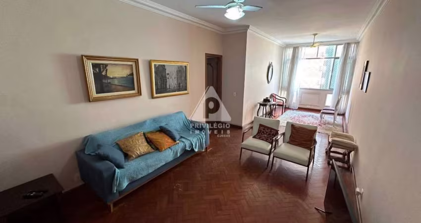 Excelente 3 quartos em Copacabana