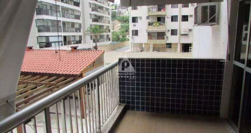 2 quartos, 97m2 , 3 banheiros, 2 vagas, predio com infraestrutura total
