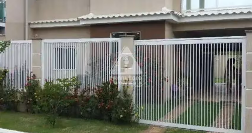 Casa em condomínio fechado com 2 quartos à venda na Rua Zenetildes Alves Meira, --, Vargem Grande, Rio de Janeiro