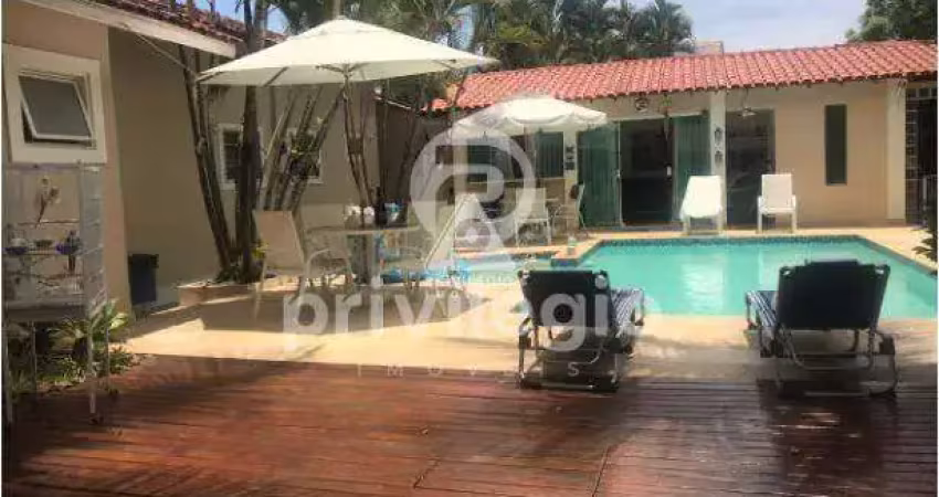 Casa à venda, 4 quartos, 1 suíte, 5 vagas, barra da tijuca - rio de janeiro/rj