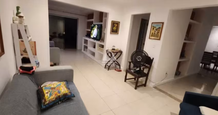 Ótima Casa em Condomínio na Taquara – Conforto e Tranquilidade