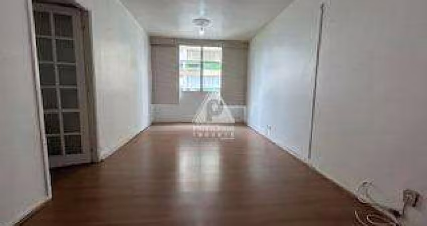 Excelente apartamente 3 quartos no Leblon