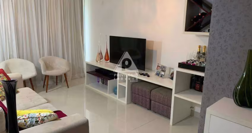 Lindo 2 quartos com suite, varanda integrada a sala, dce , 2 vagas escrituradas e infra no posto 2