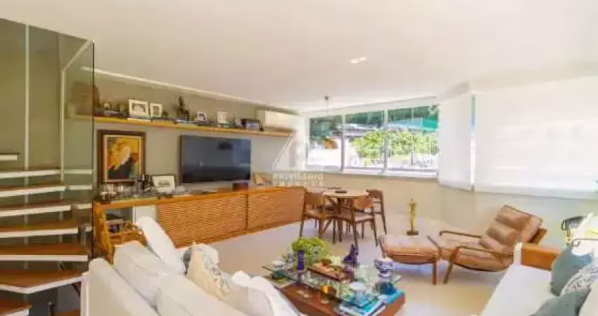 Cobertura Triplex, 3 quartos, 3 suítes, 2 vagas, Reformada, Leblon, Rio de Janeiro, RJ
