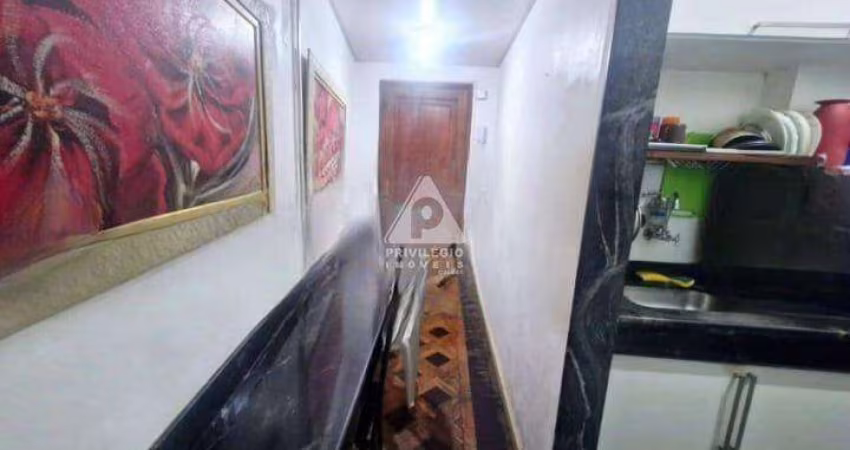 Apartamento à venda, 2 quartos, Copacabana - RIO DE JANEIRO/RJ