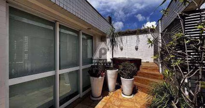 Cobertura Duplex no Condomínio Maison Leblon