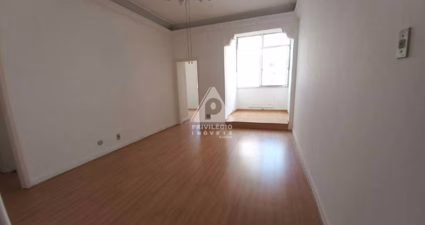 Apartamento à venda, 3 quartos, 1 suíte, Copacabana - RIO DE JANEIRO/RJ